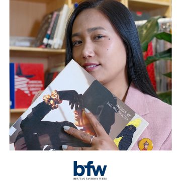 LEENA_D_GHALLEY_reading_book_library